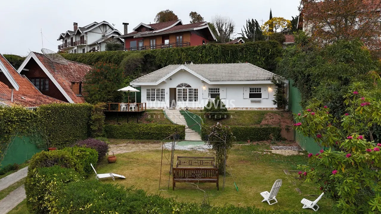 House for sale of 695 m² in Campos do Jordão, SP, Brazil