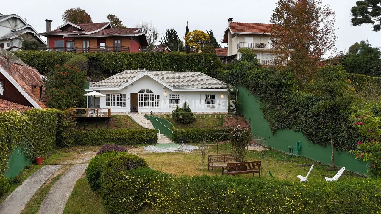 House for sale of 695 m² in Campos do Jordão, SP, Brazil