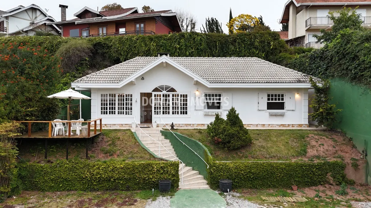 House for sale of 695 m² in Campos do Jordão, SP, Brazil