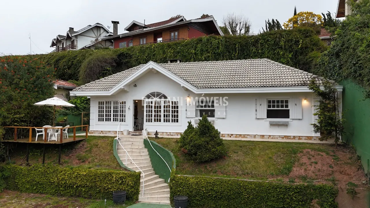 House for sale of 695 m² in Campos do Jordão, SP, Brazil