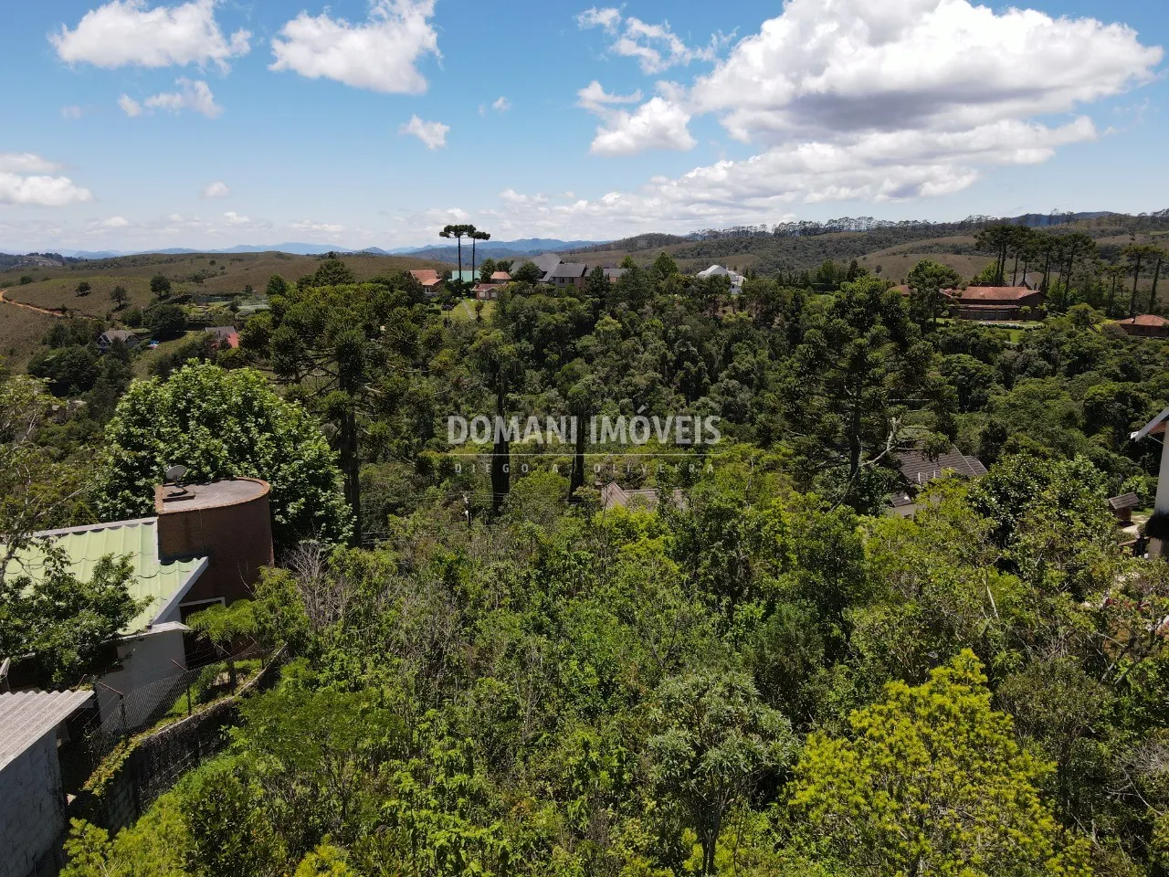 Terreno à venda de 1.050 m² em Campos do Jordão, SP, Brasil