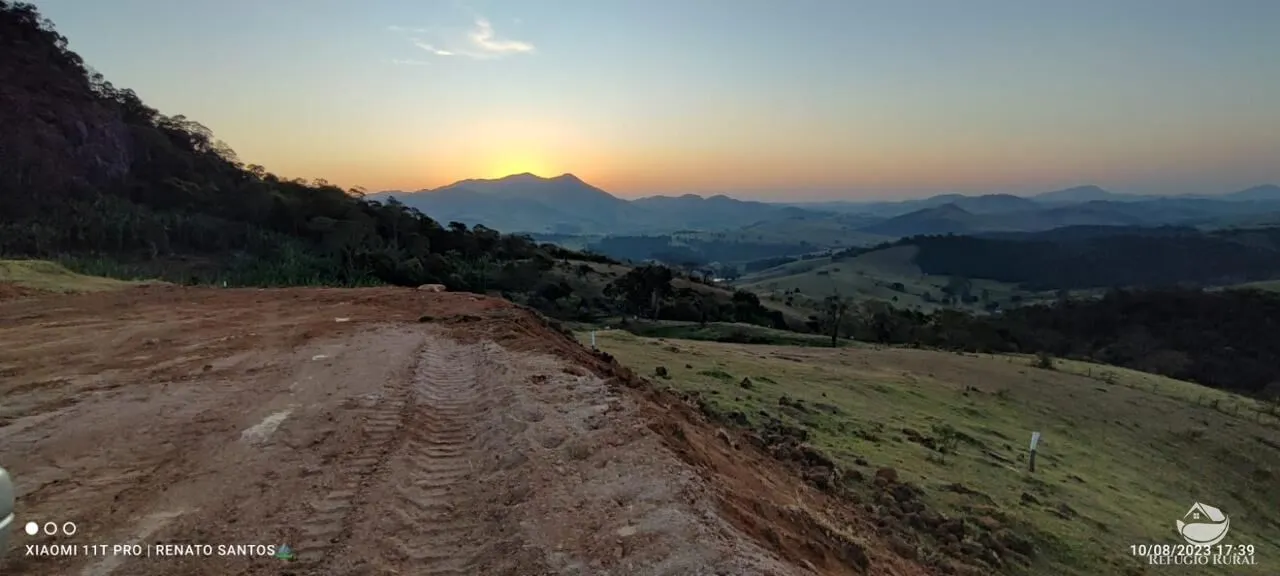 Terreno à venda de 2 ha em São Bento do Sapucaí, SP, Brasil