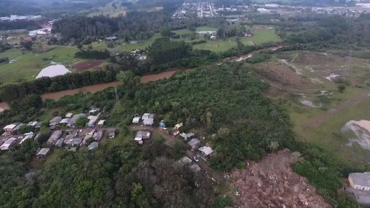 Country home for sale of 1,500 m² in Parobé, RS, Brazil