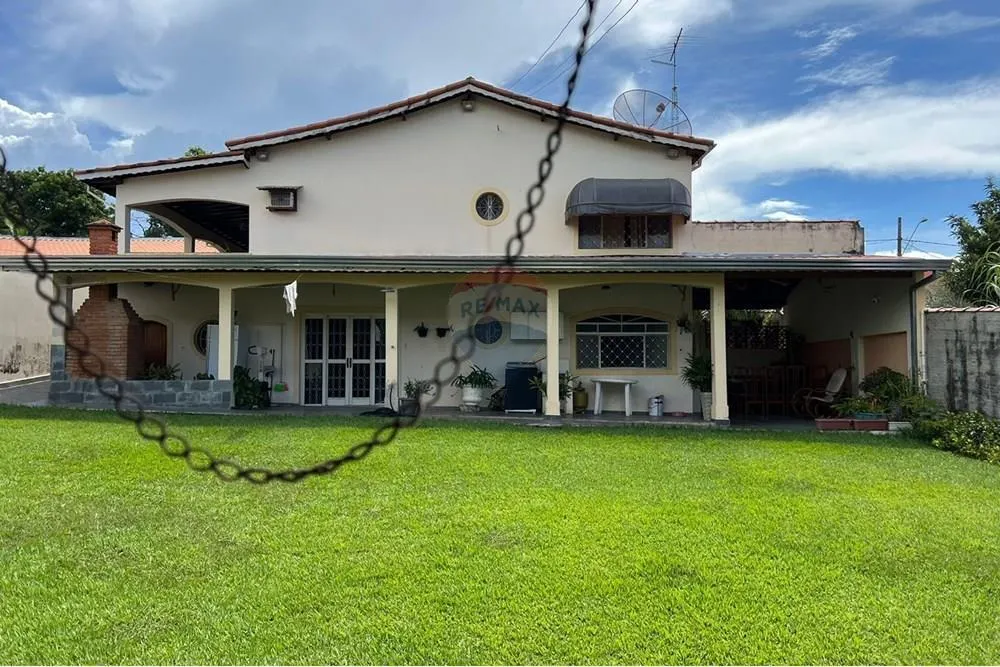 Country home for sale of 310 m² in Salto, SP, Brazil