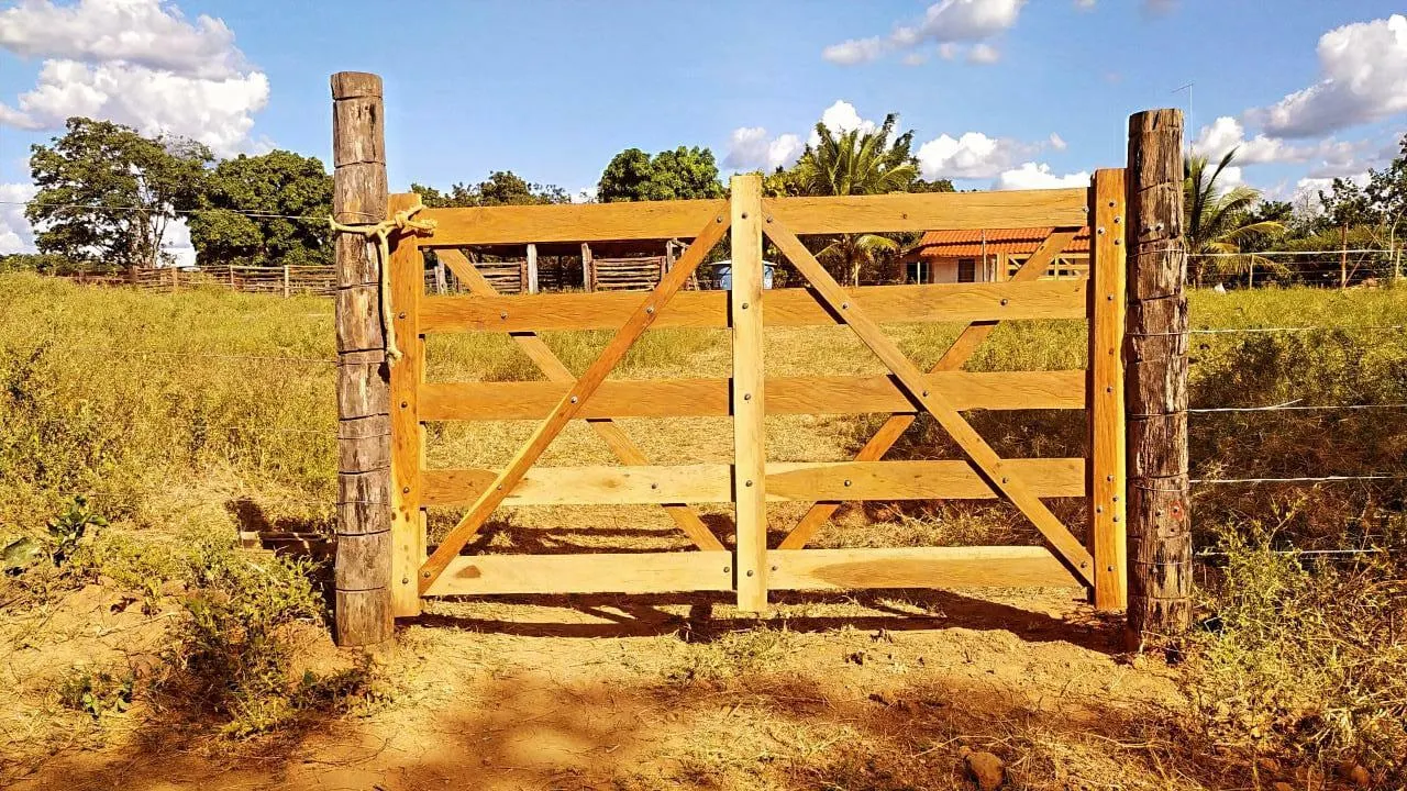 Fazenda à venda de 189 ha em Ponto Chique, MG, Brasil