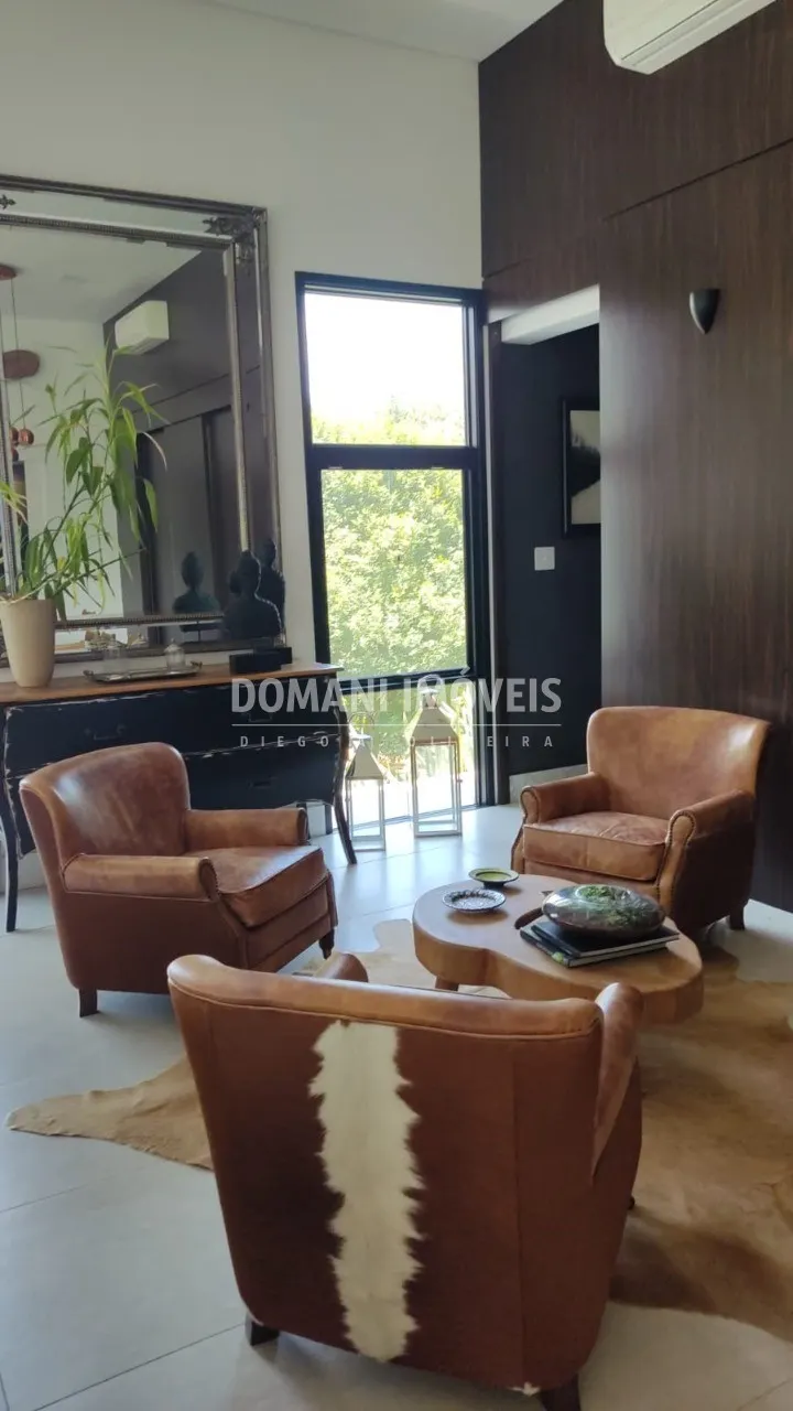Casa à venda de 5.012 m² em São José dos Campos, SP, Brasil