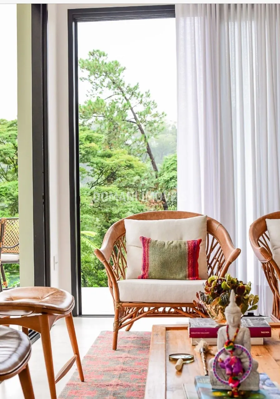 Casa à venda de 5.012 m² em São José dos Campos, SP, Brasil
