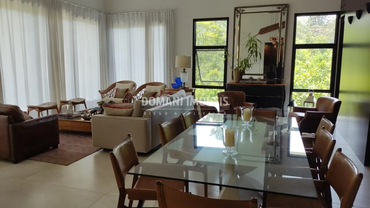 Casa à venda de 5.012 m² em São José dos Campos, SP, Brasil