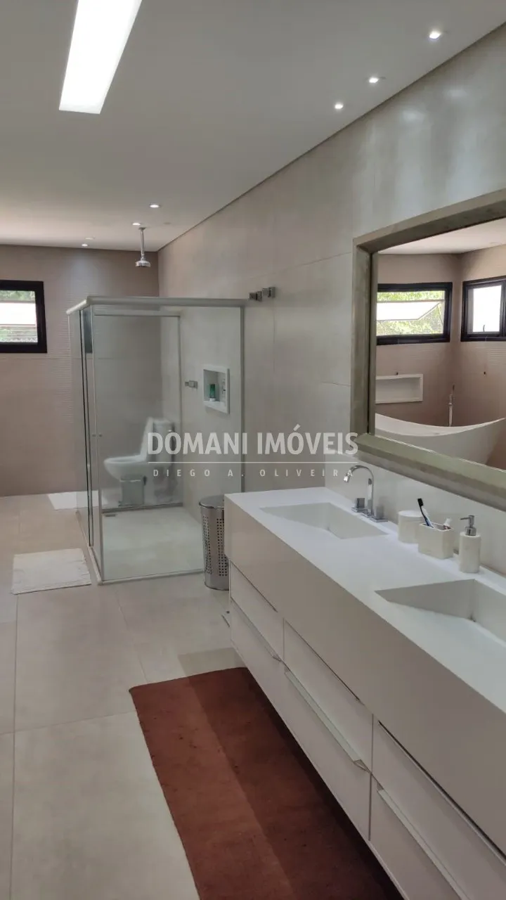 Casa à venda de 5.012 m² em São José dos Campos, SP, Brasil