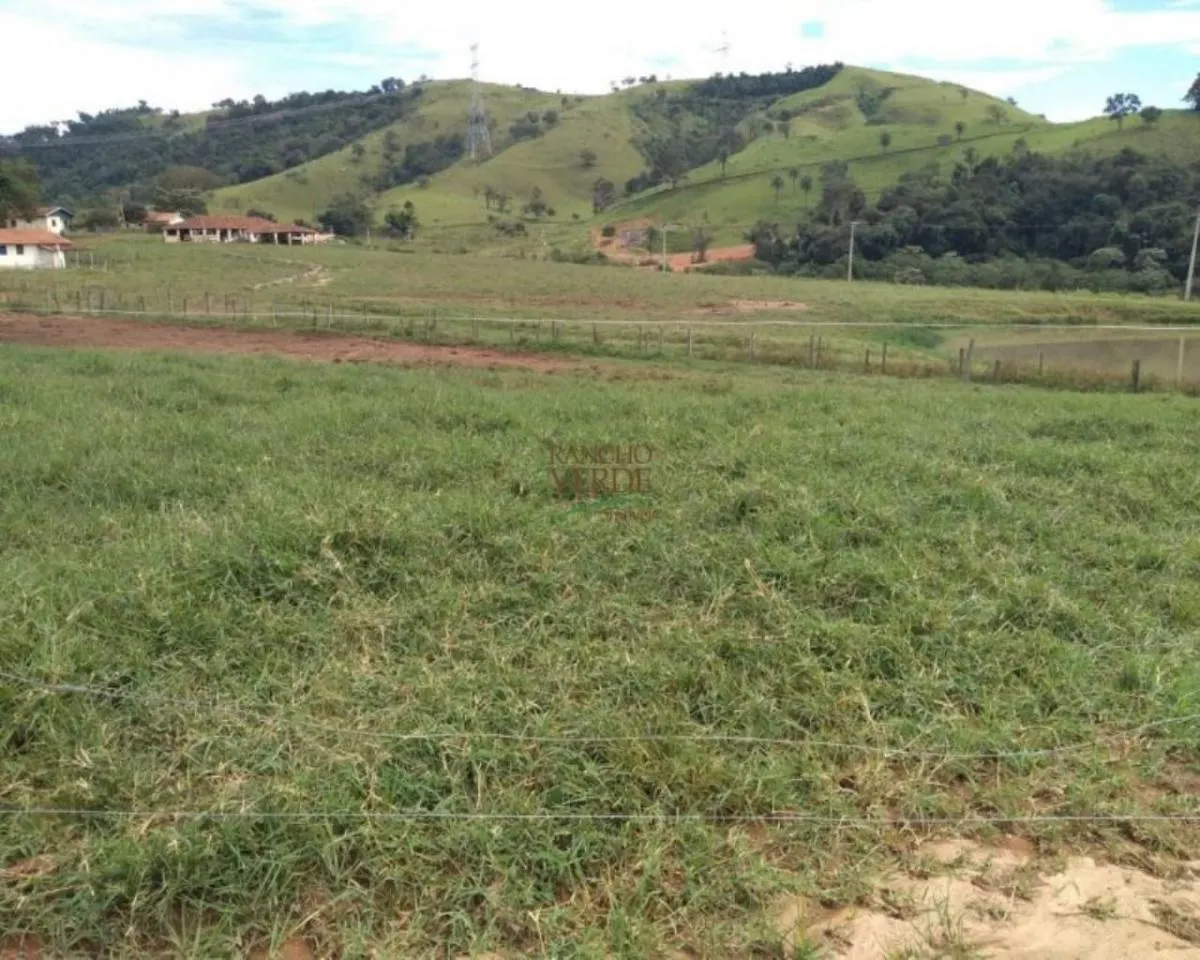 Farm for sale of 605 acres in Divinolândia, SP, Brazil