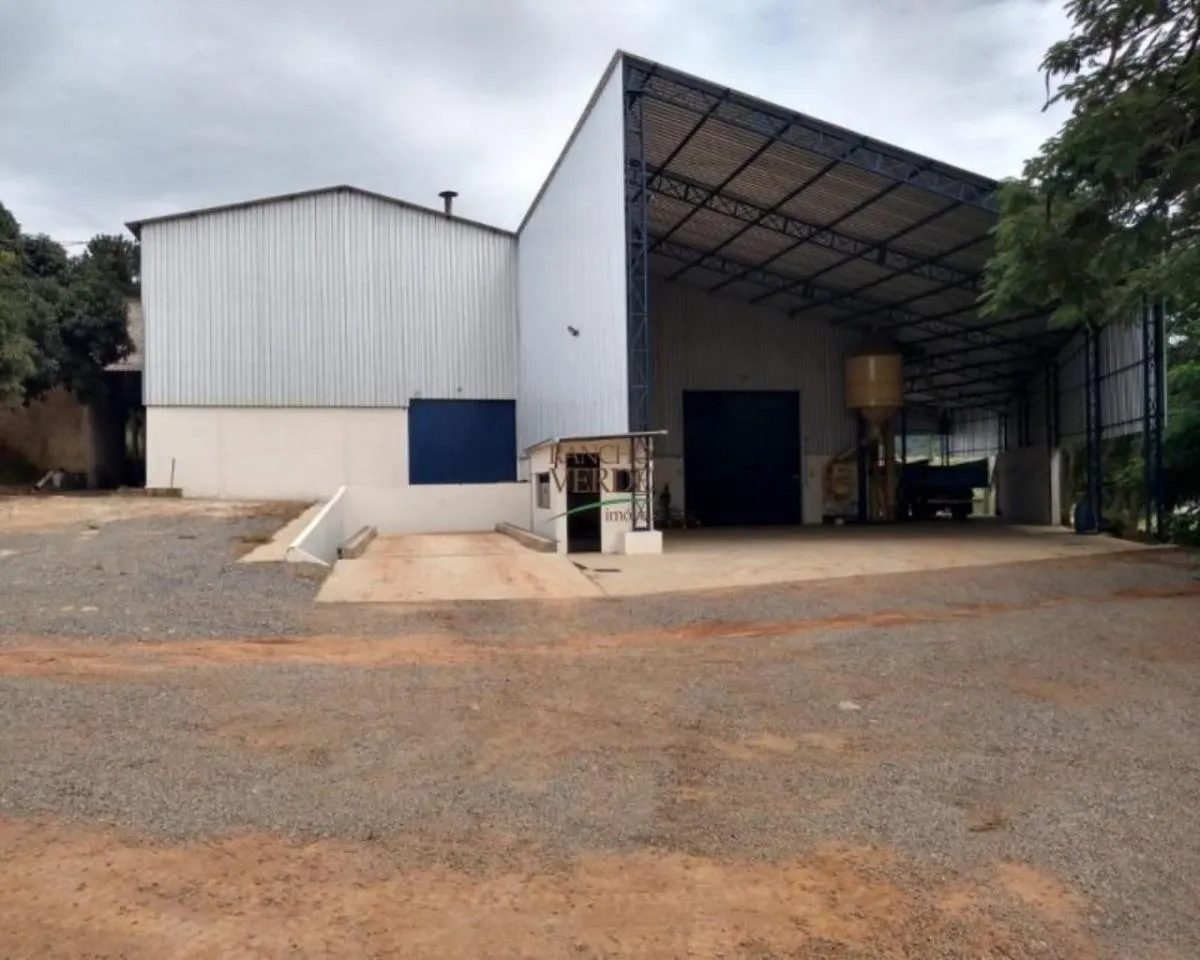 Fazenda à venda de 245 ha em Divinolândia, SP, Brasil