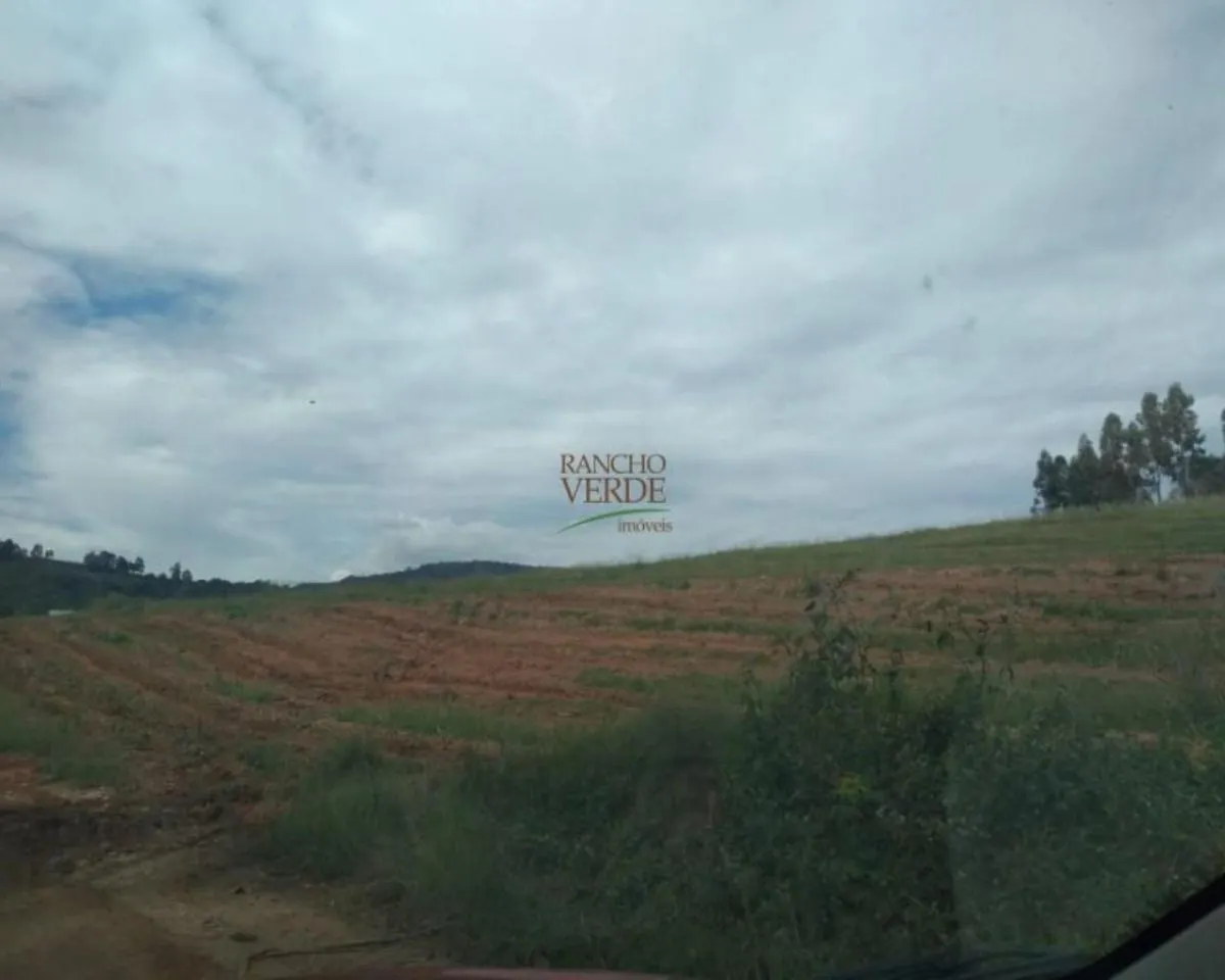 Farm for sale of 605 acres in Divinolândia, SP, Brazil