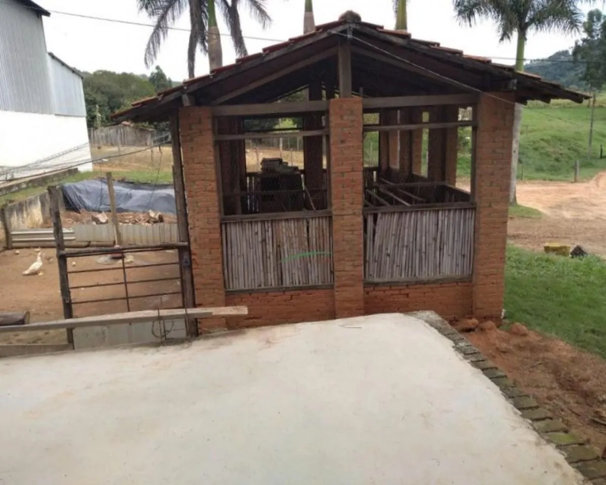 Farm for sale of 605 acres in Divinolândia, SP, Brazil