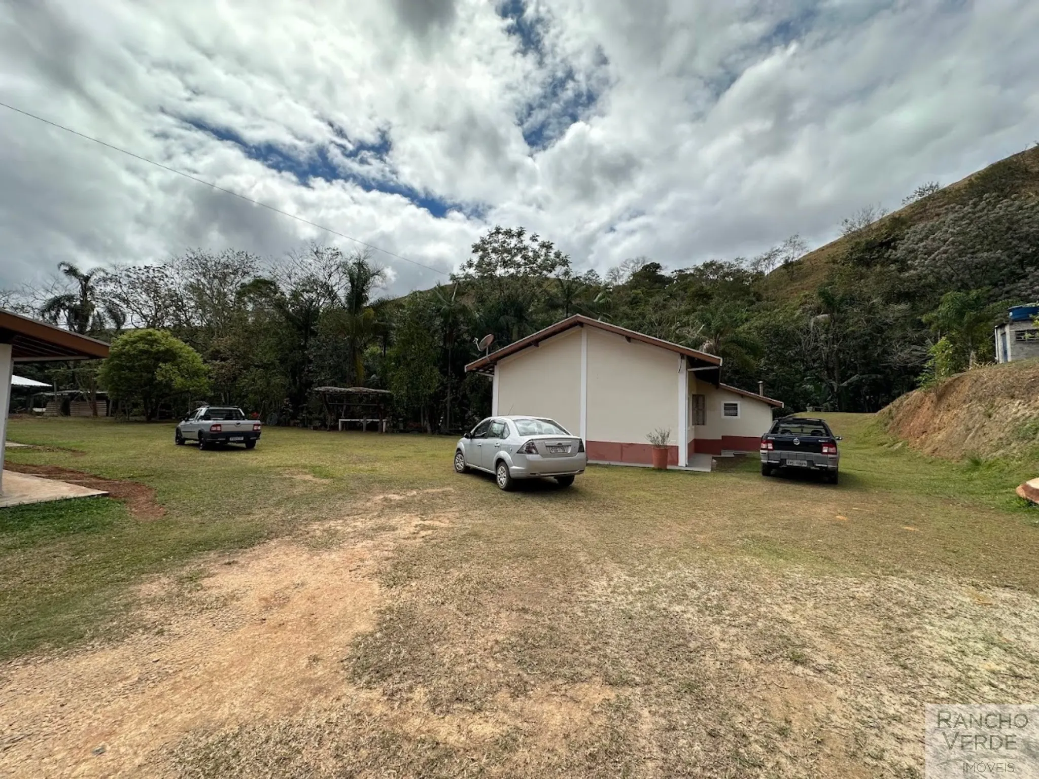 Sítio à venda de 2 ha em São José dos Campos, SP, Brasil