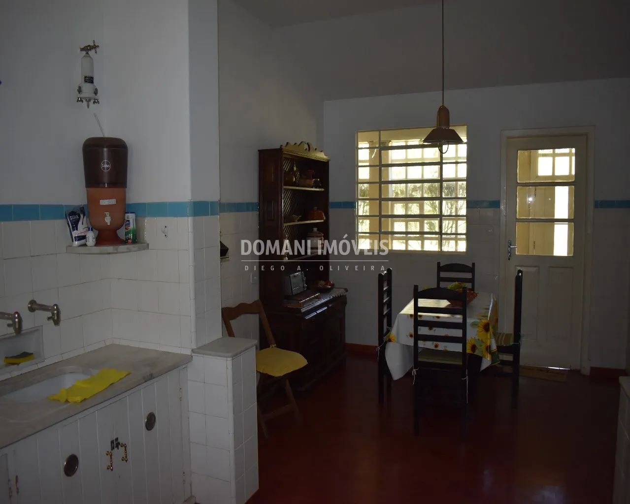 Casa à venda de 3.550 m² em Campos do Jordão, SP, Brasil