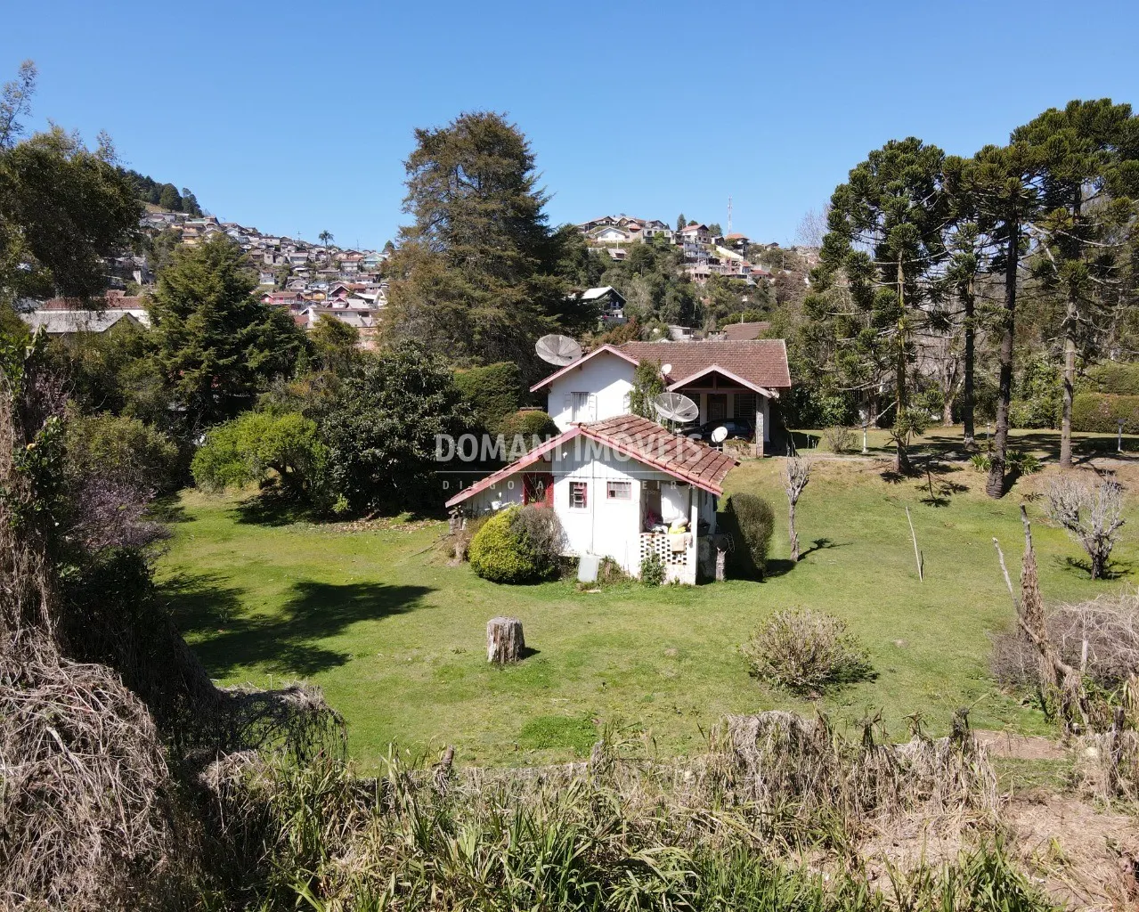 Casa à venda de 3.550 m² em Campos do Jordão, SP, Brasil