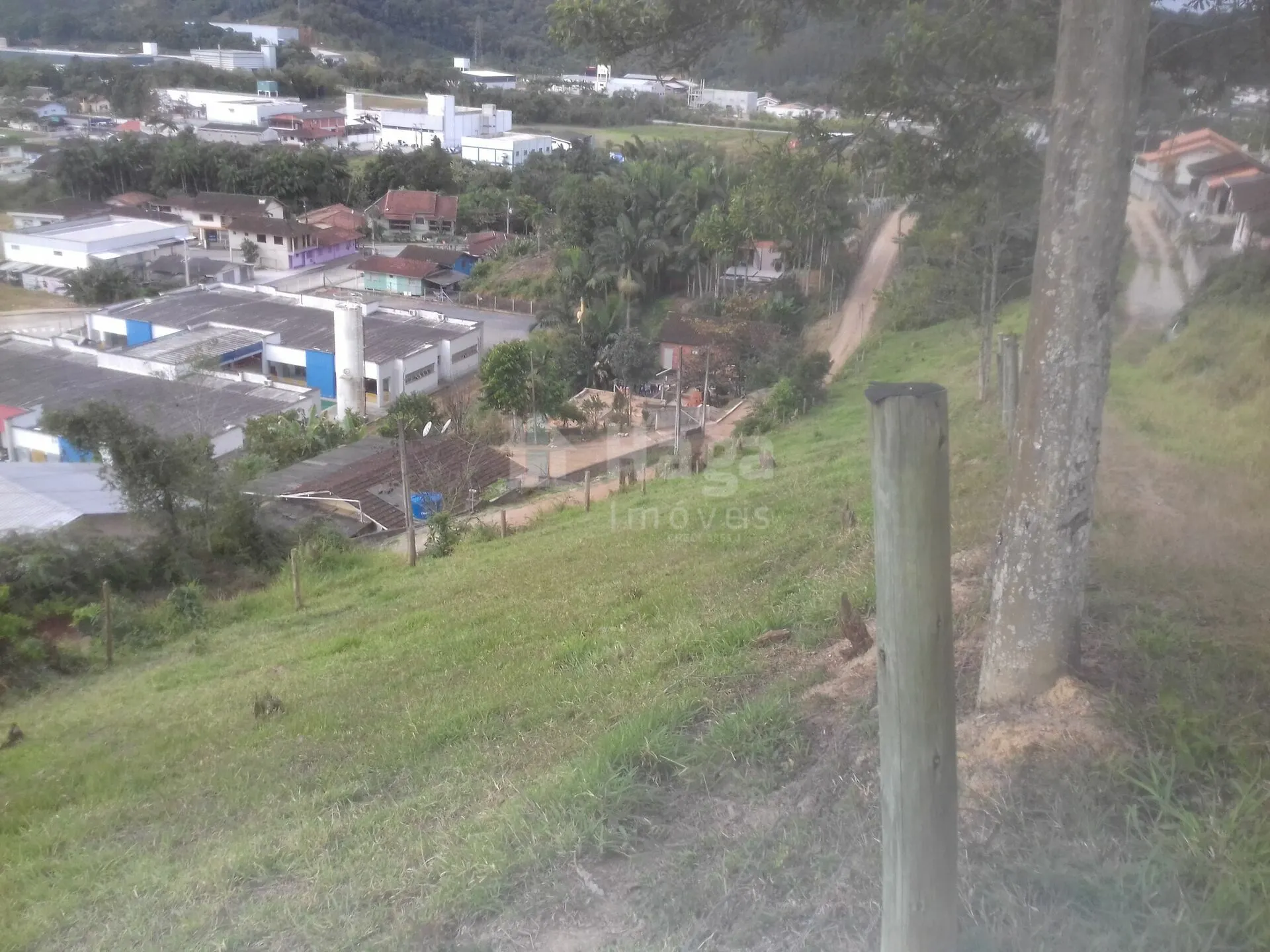 Terreno à venda de 3.080 m² em Guabiruba, SC, Brasil
