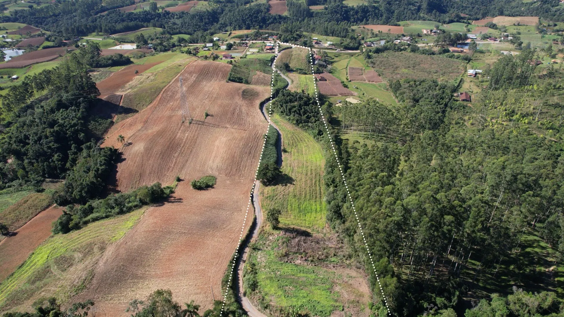 Terreno à venda de 4 ha em Lontras, SC, Brasil