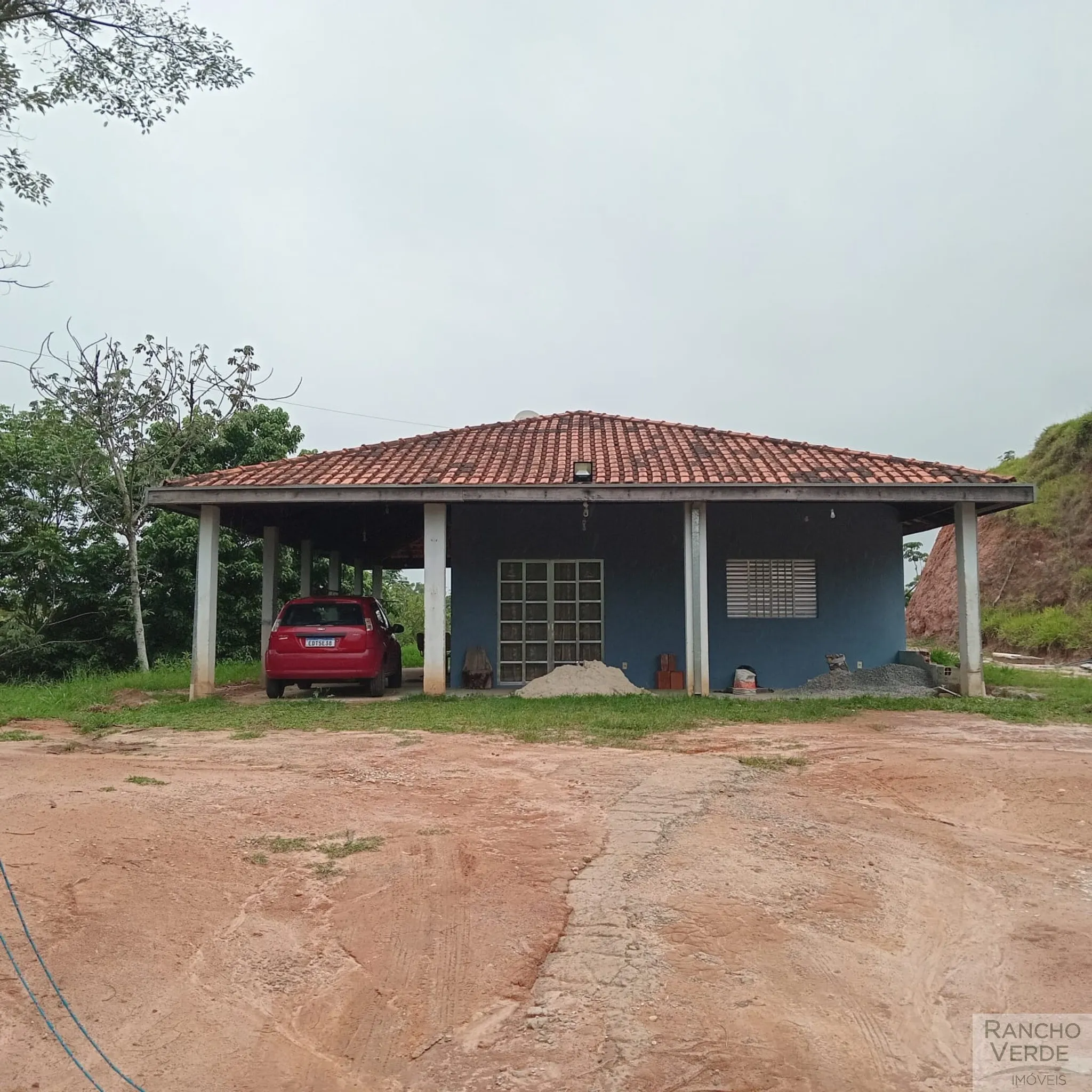 Country home for sale of 3,000 m² in São José dos Campos, SP, Brazil