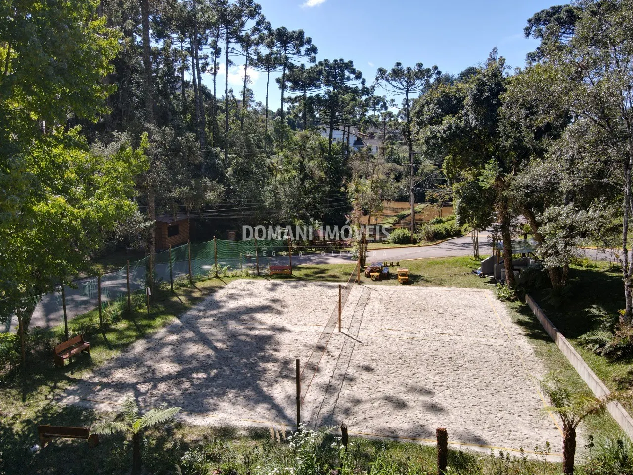 Terreno à venda de 2.865 m² em Campos do Jordão, SP, Brasil