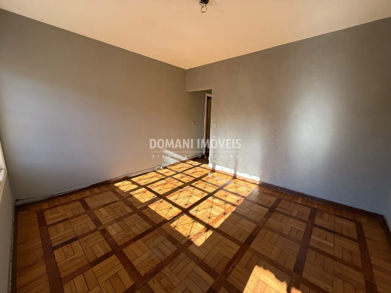 Comercial à venda de 520 m² em Campos do Jordão, SP, Brasil