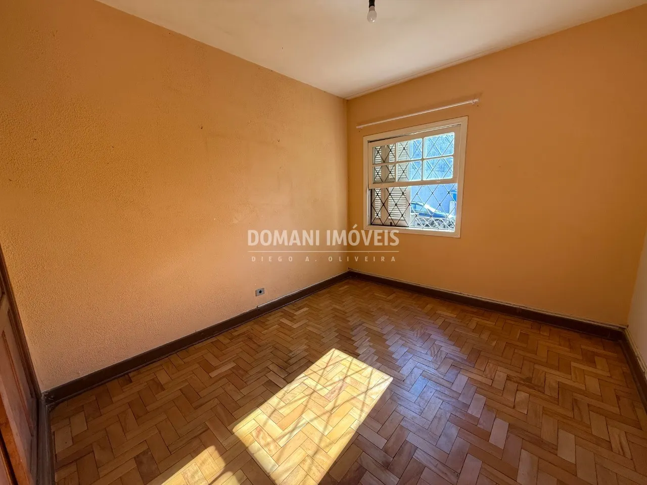Comercial à venda de 520 m² em Campos do Jordão, SP, Brasil