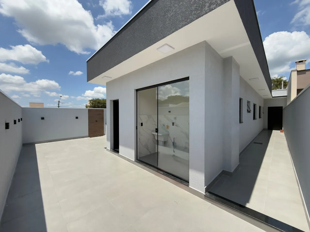 Casa à venda de 250 m² em Monte Mor, SP, Brasil
