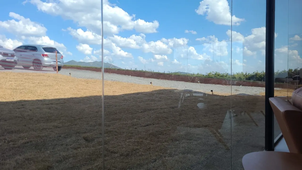 Terreno à venda de 360 m² em Atibaia, SP, Brasil