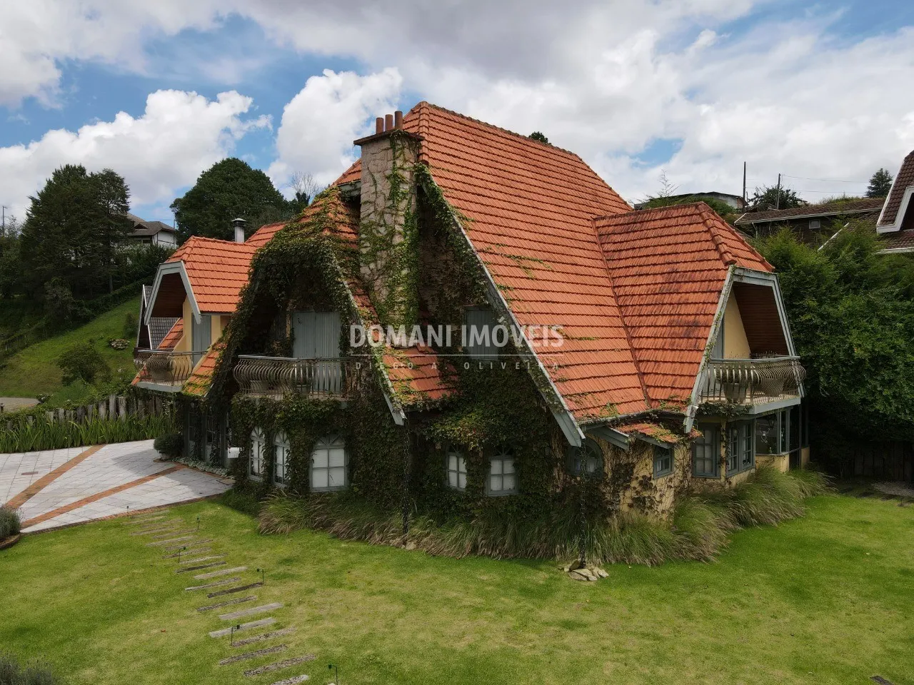 Casa para Alugar de 1.000 m² em Campos do Jordão, SP, Brasil