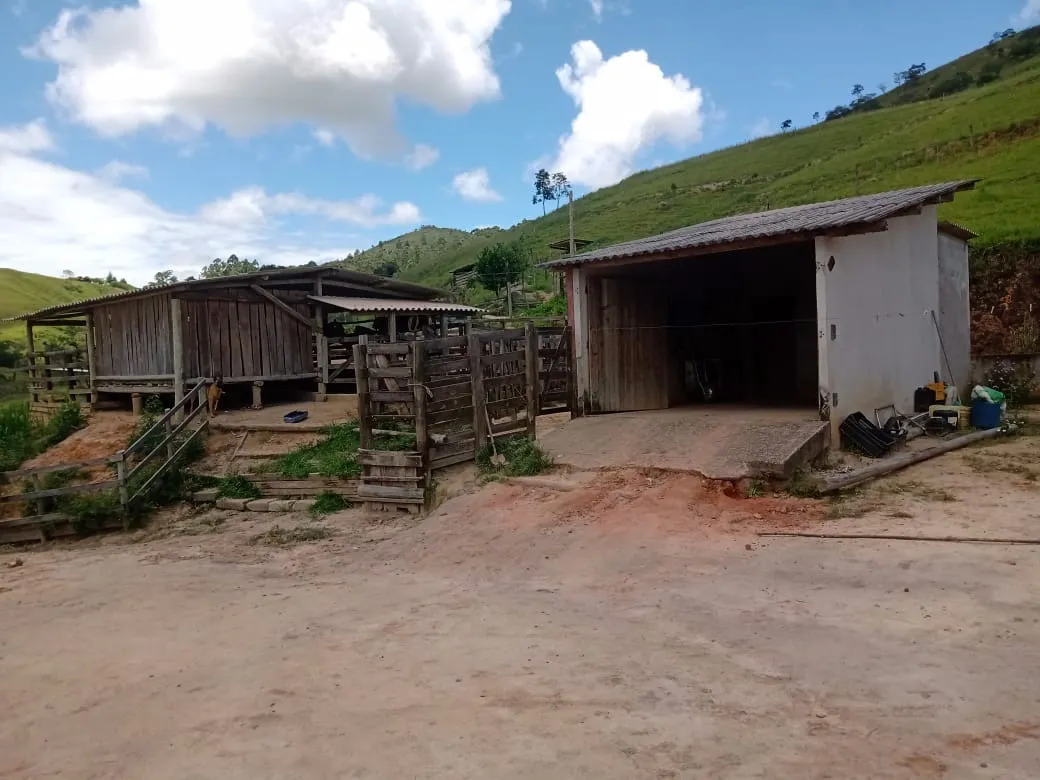 Sítio à venda de 5 ha em Paraibuna, SP, Brasil