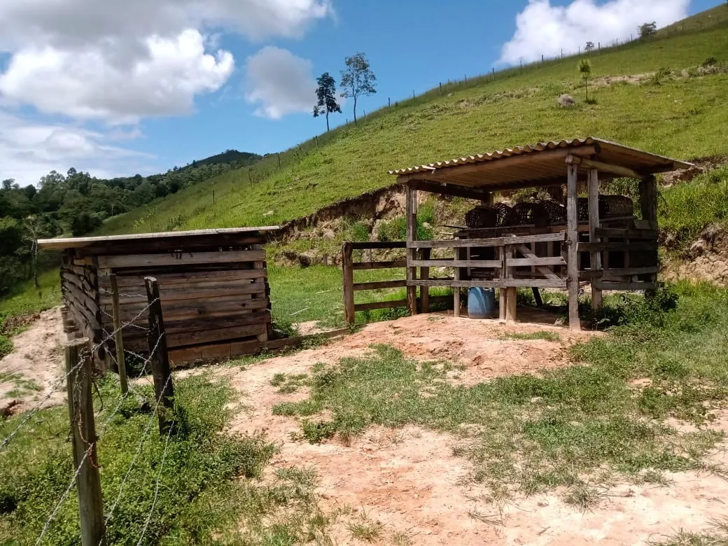 Sítio à venda de 5 ha em Paraibuna, SP, Brasil