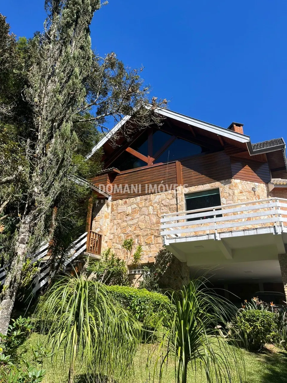 Casa à venda de 710 m² em Campos do Jordão, SP, Brasil