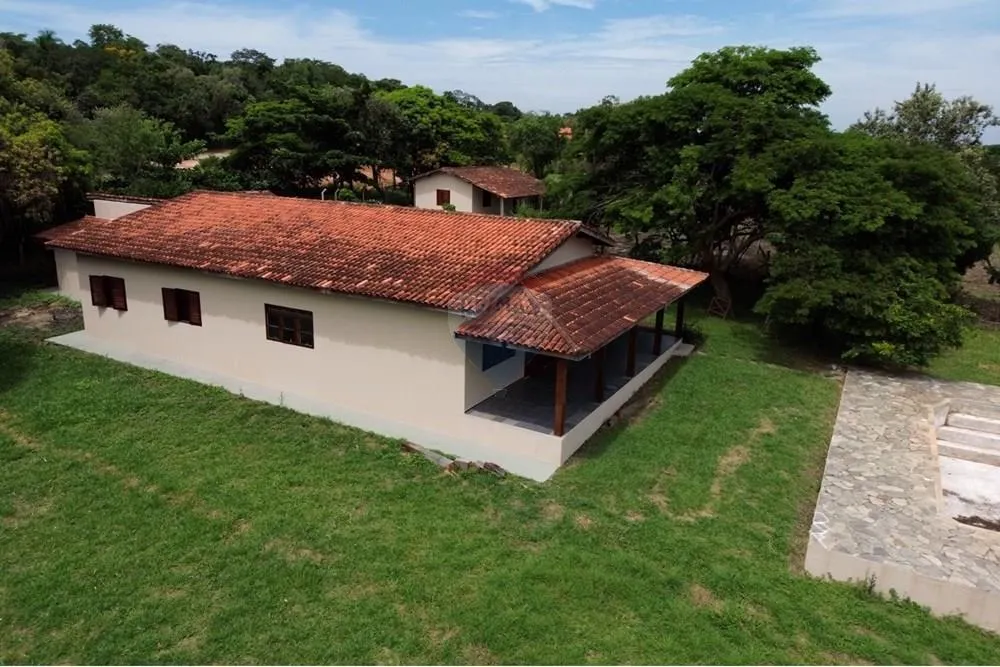 Country home for sale of 391 m² in Araçoiaba da Serra, SP, Brazil