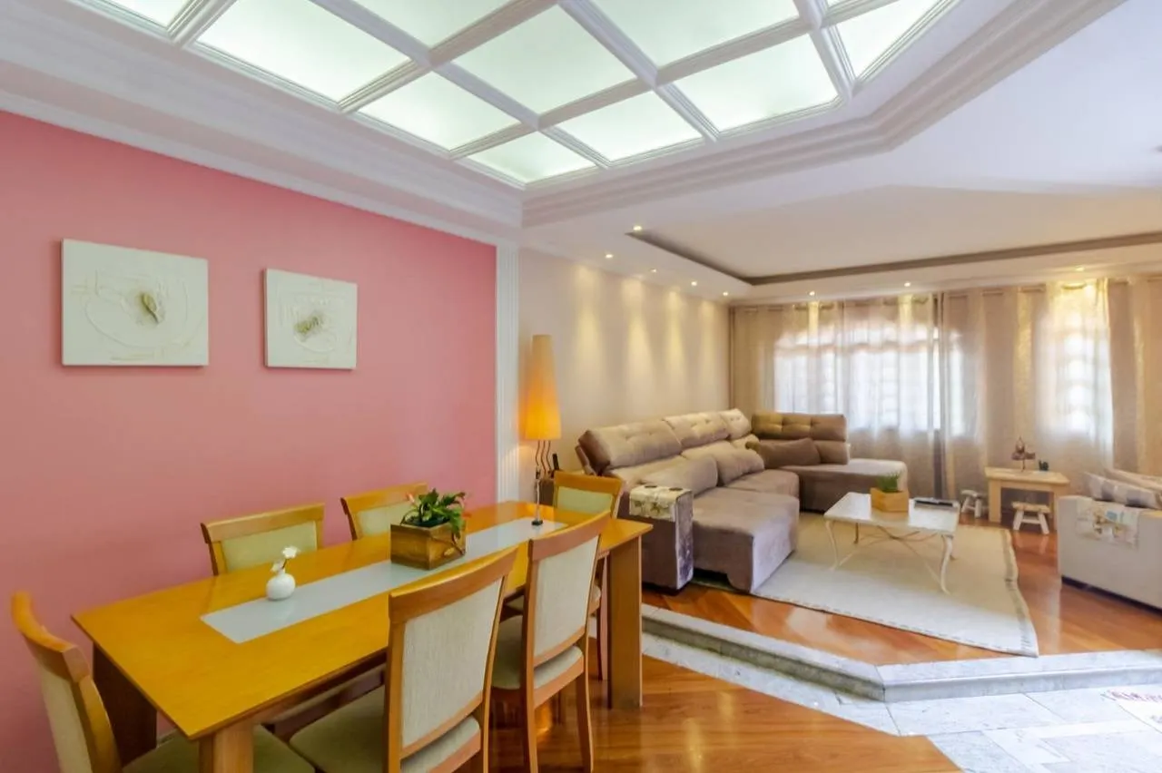 Casa à venda de 276 m² em São Paulo, SP, Brasil