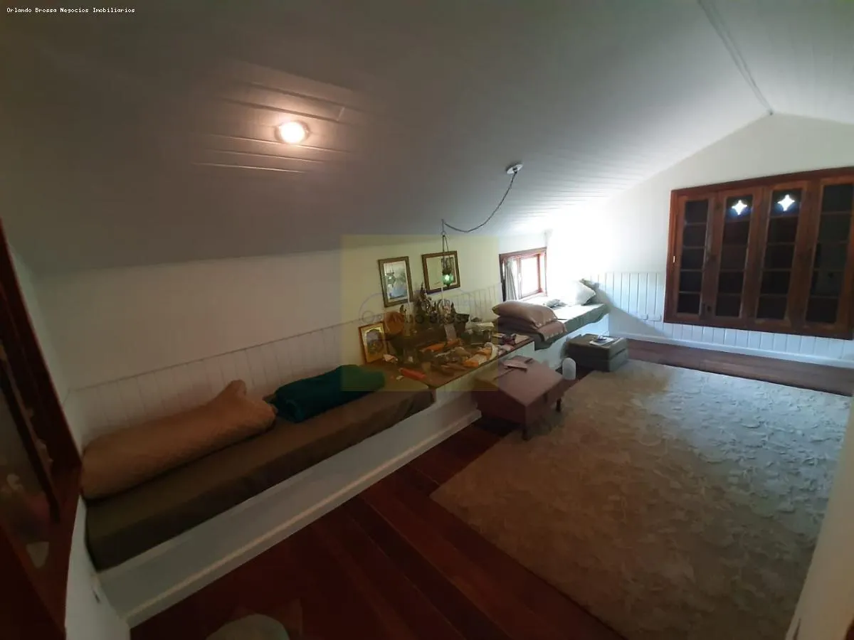 Sítio à venda de 17 ha em Cotia, SP, Brasil
