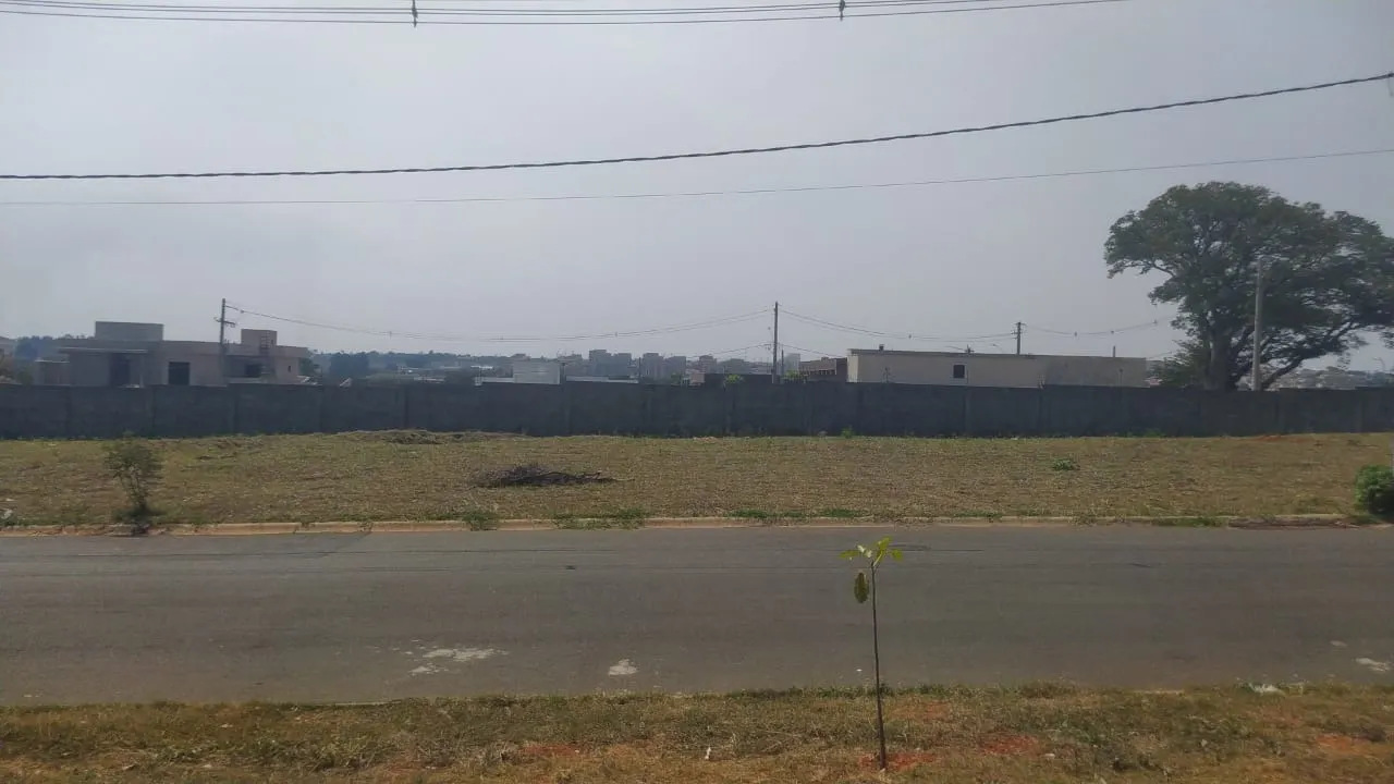 Terreno à venda de 872 m² em Hortolândia, SP, Brasil
