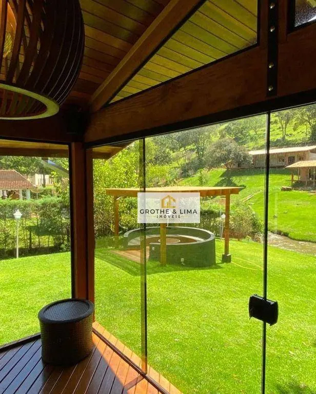 Chácara à venda de 2.000 m² em Sapucaí-Mirim, MG, Brasil
