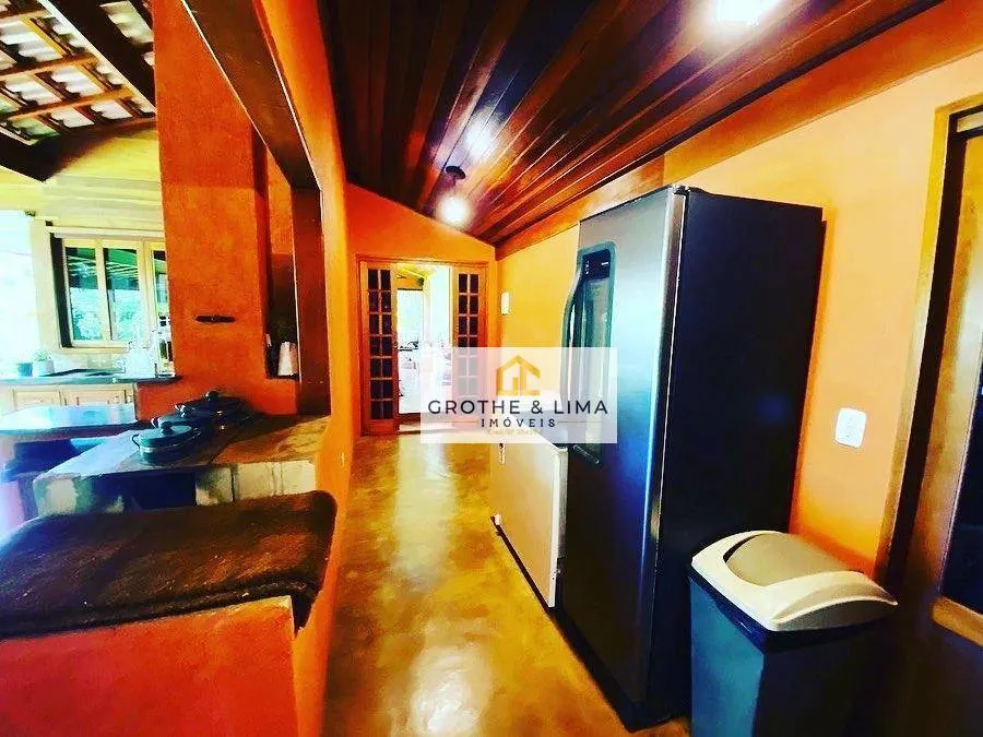 Chácara à venda de 2.000 m² em Sapucaí-Mirim, MG, Brasil