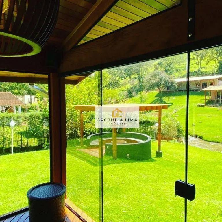 Chácara à venda de 2.000 m² em Sapucaí-Mirim, MG, Brasil