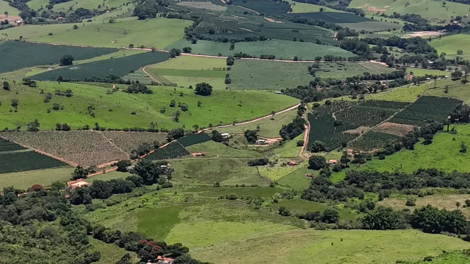 Small farm for sale of 3 acres in Capitólio, MG, Brazil