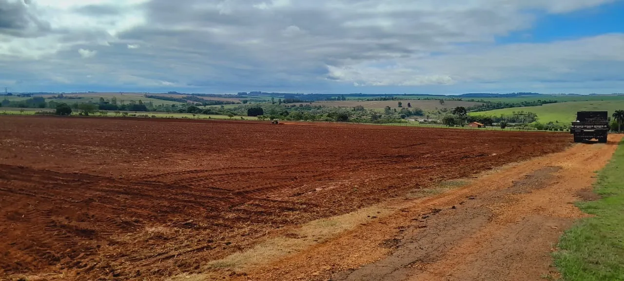 Fazenda à venda de 136 ha em Itapetininga, SP, Brasil