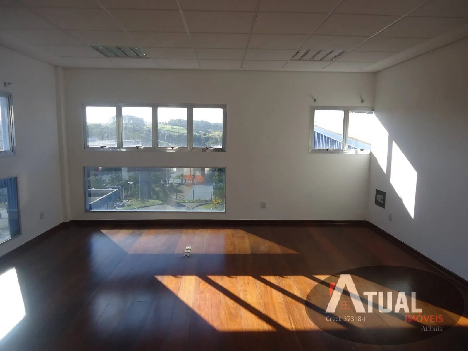 Comercial para Alugar de 1 ha em Itatiba, SP, Brasil