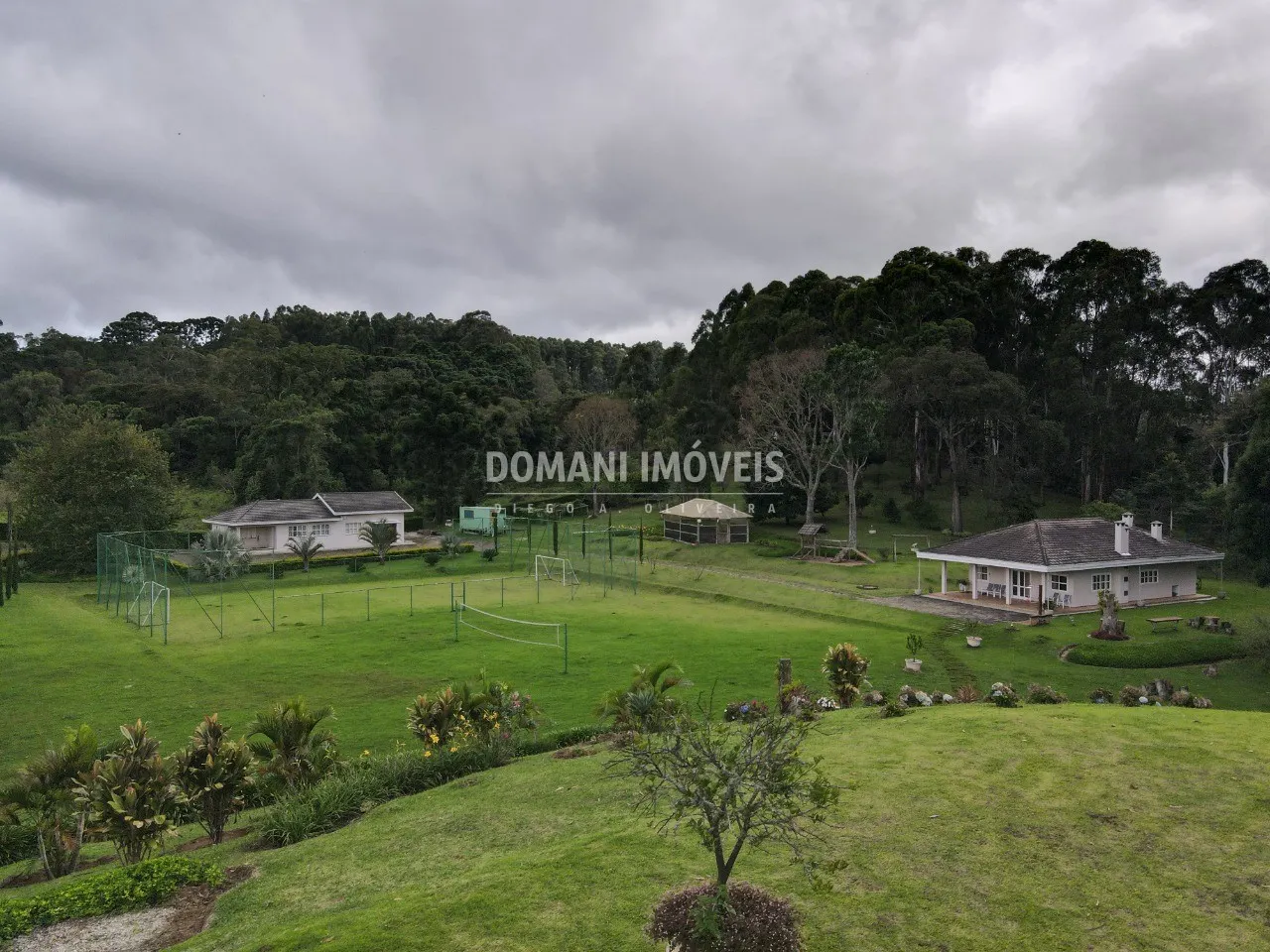 Casa à venda de 2 ha em Sapucaí-Mirim, MG, Brasil