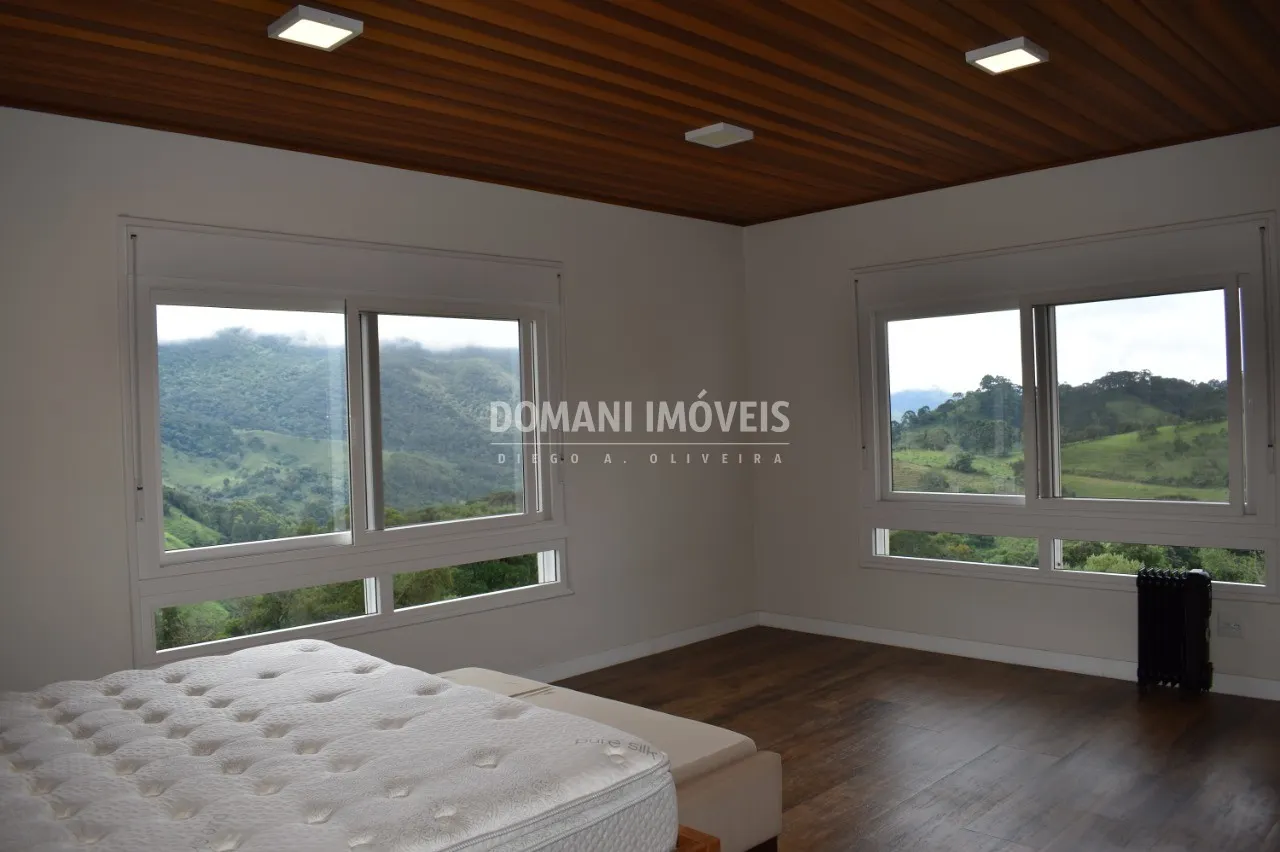 Casa à venda de 2 ha em Sapucaí-Mirim, MG, Brasil