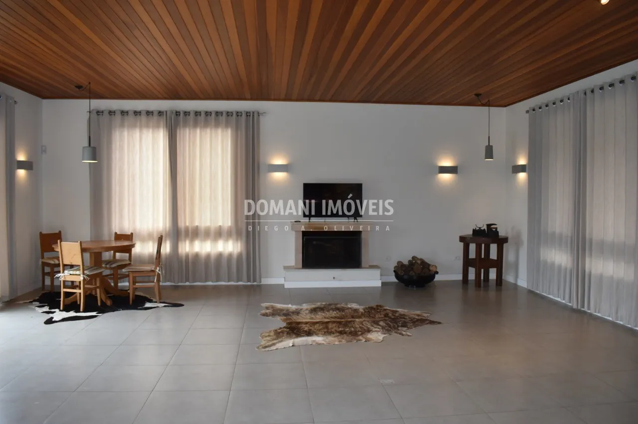 Casa à venda de 2 ha em Sapucaí-Mirim, MG, Brasil