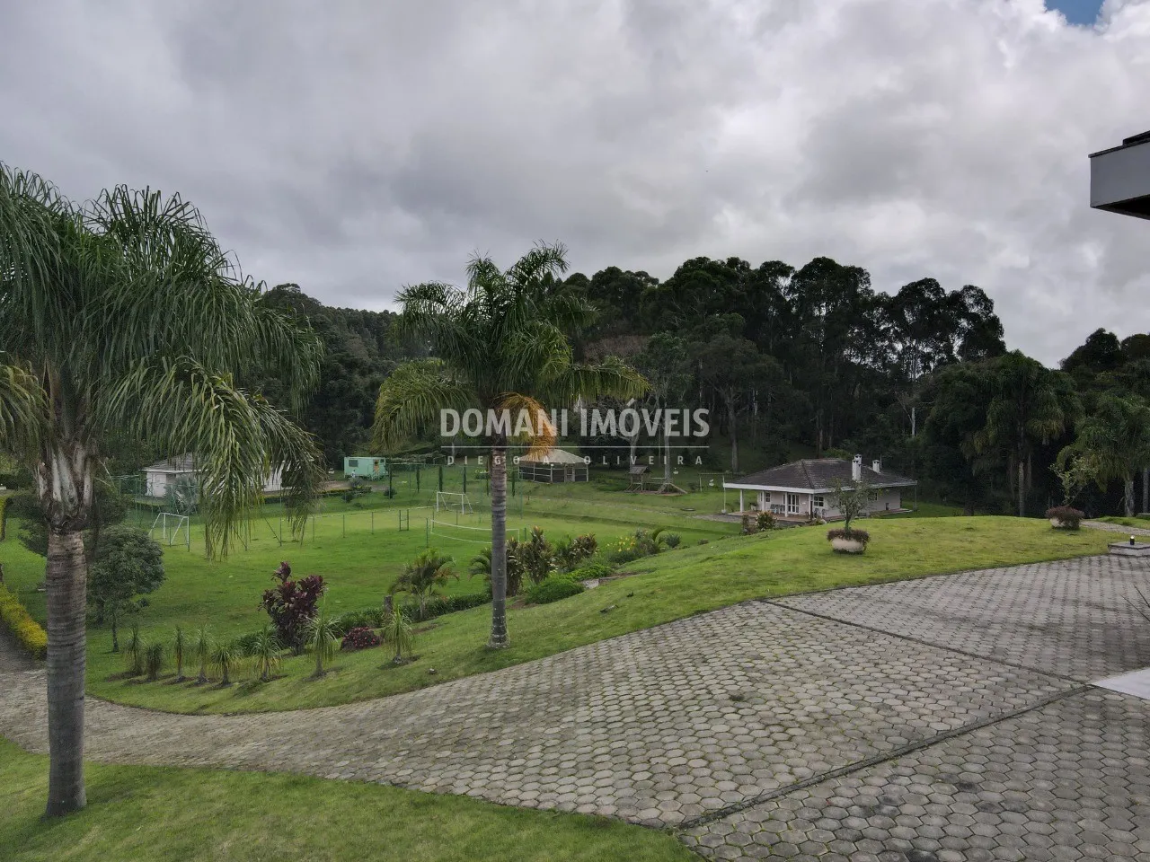 Casa à venda de 2 ha em Sapucaí-Mirim, MG, Brasil