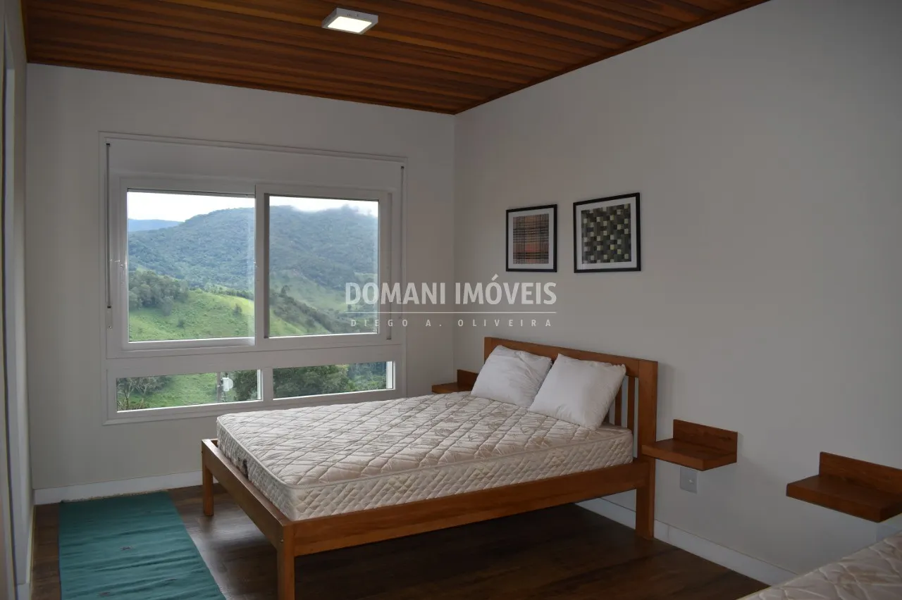 Casa à venda de 2 ha em Sapucaí-Mirim, MG, Brasil