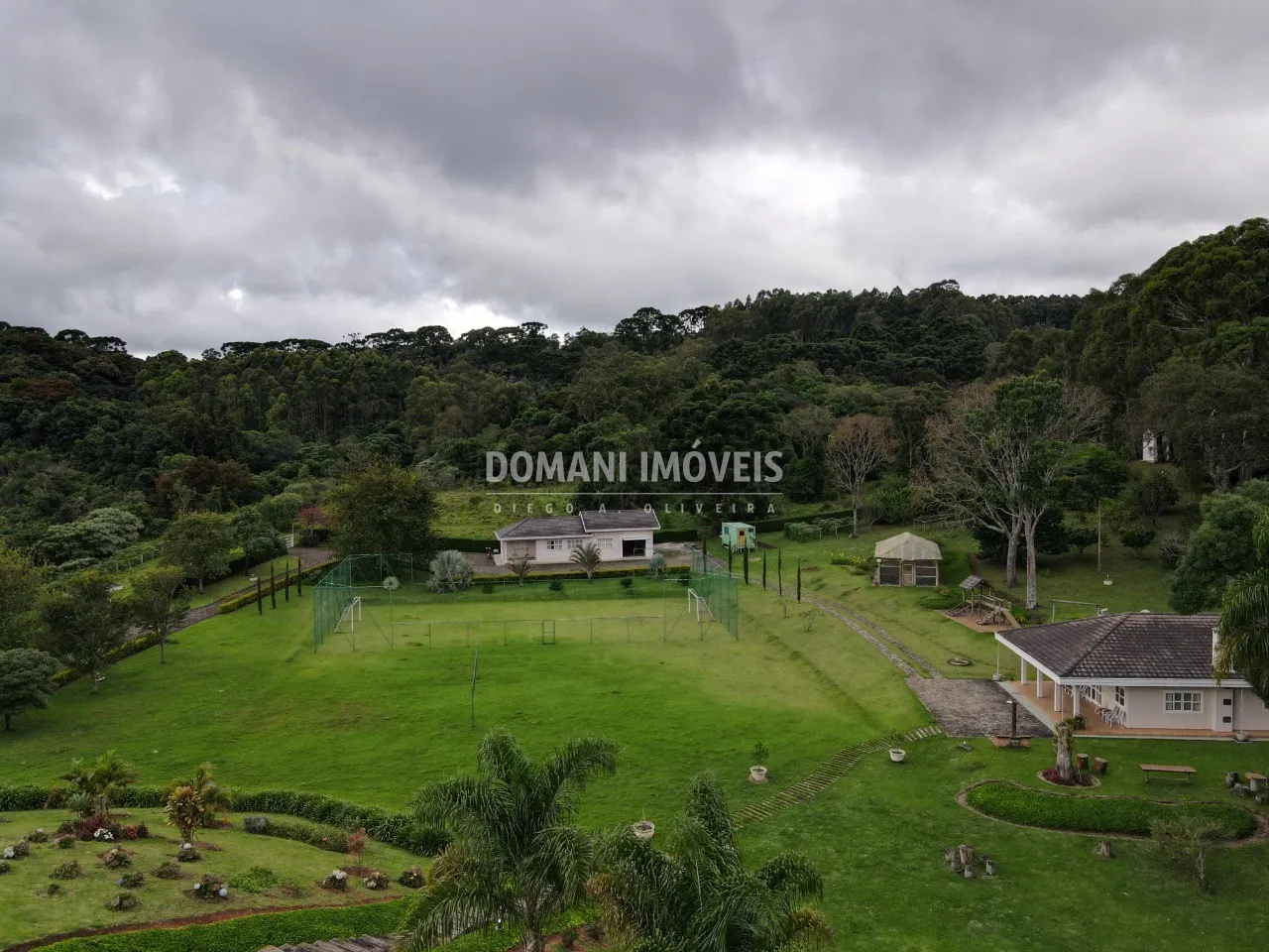 Casa à venda de 2 ha em Sapucaí-Mirim, MG, Brasil