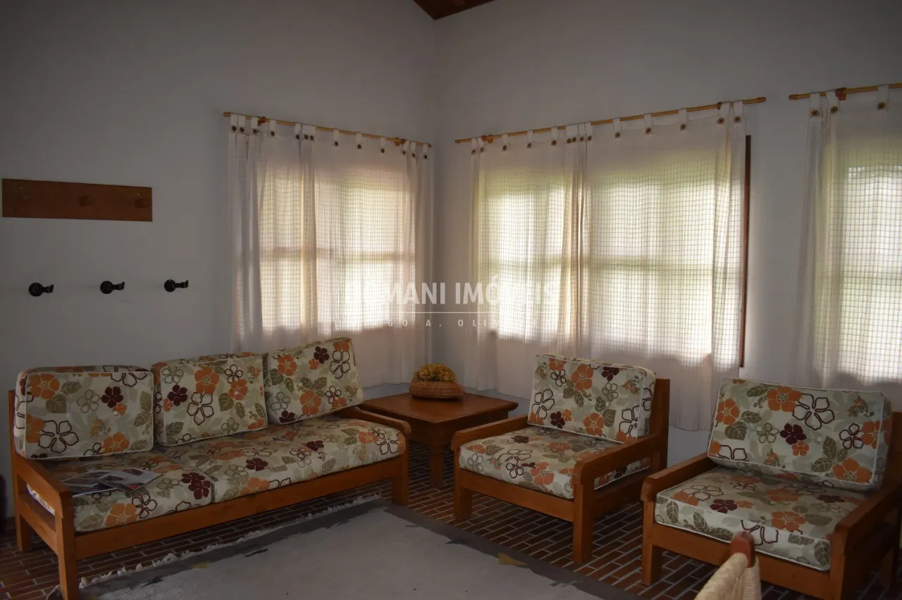 Casa à venda de 2 ha em Sapucaí-Mirim, MG, Brasil