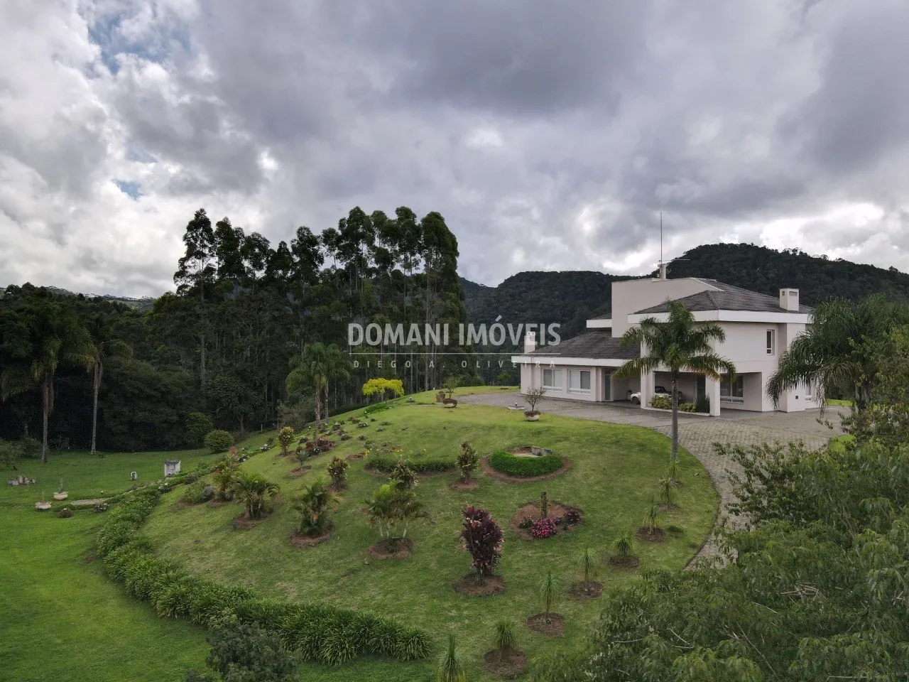 Casa à venda de 2 ha em Sapucaí-Mirim, MG, Brasil